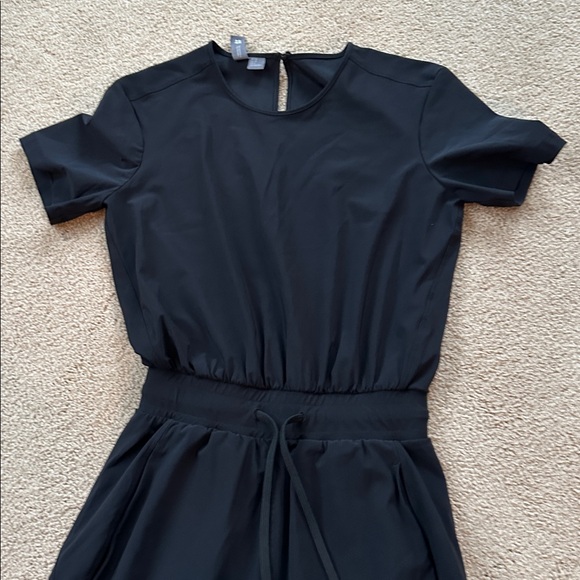 Sweaty Betty Explorer Jumpsuit - Picture 3 of 12